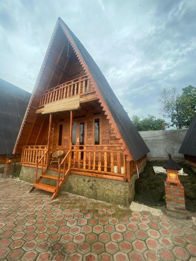 Resort & Resto Talaga Sundayana Субанг Экстерьер фото